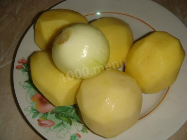 Деруны - картофельные оладьи на желтках